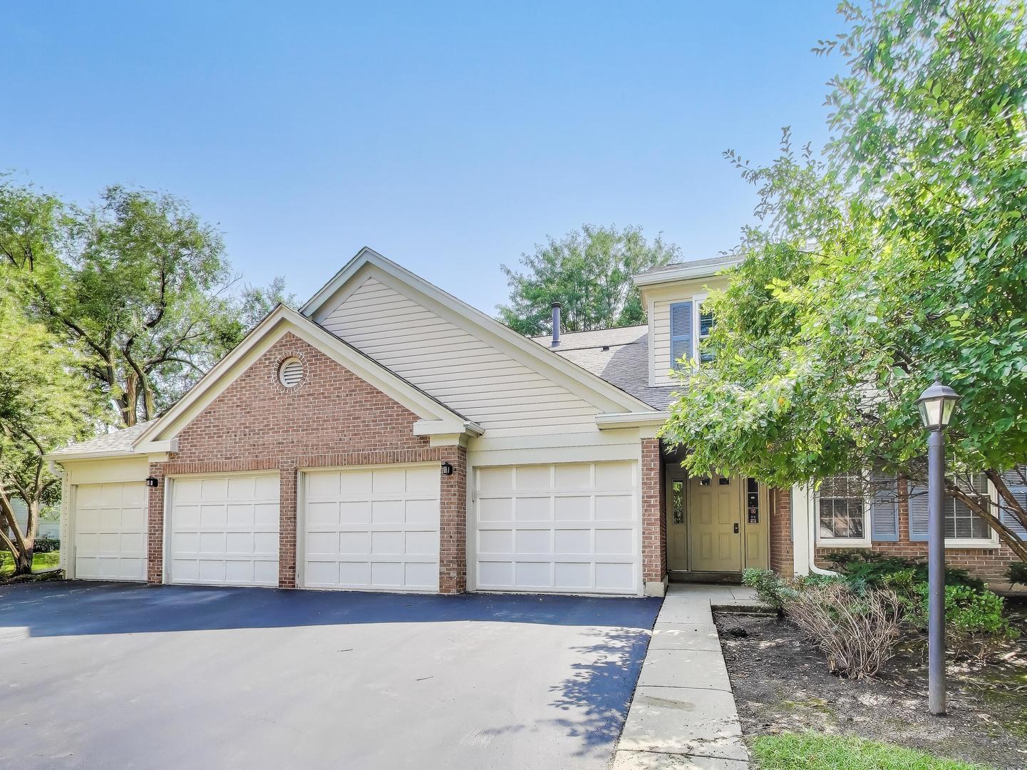 1510 Canbury Court #A1, Wheeling, IL 60090