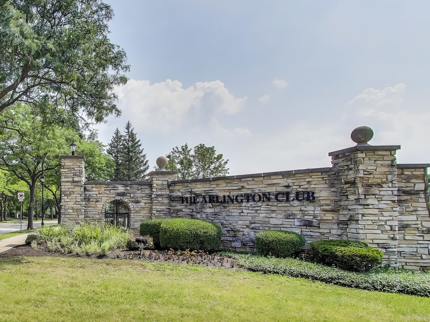 1510 Canbury Court #A1, Wheeling, IL 60090