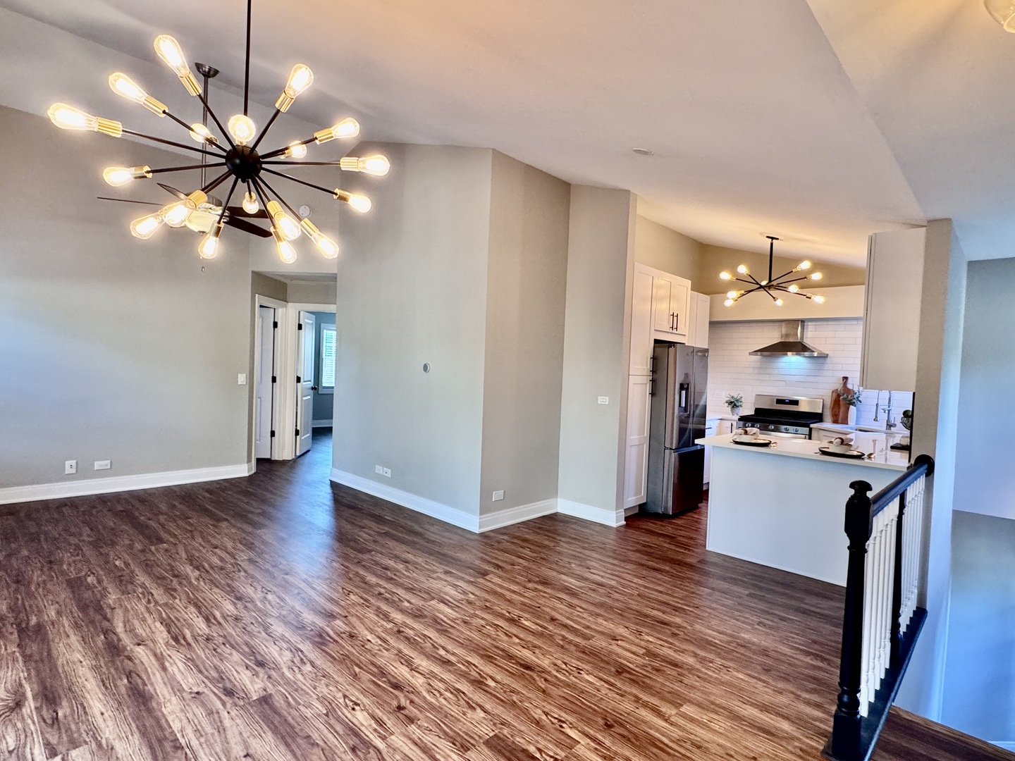 115 HAMILTON Drive #115, Palatine, IL 60067