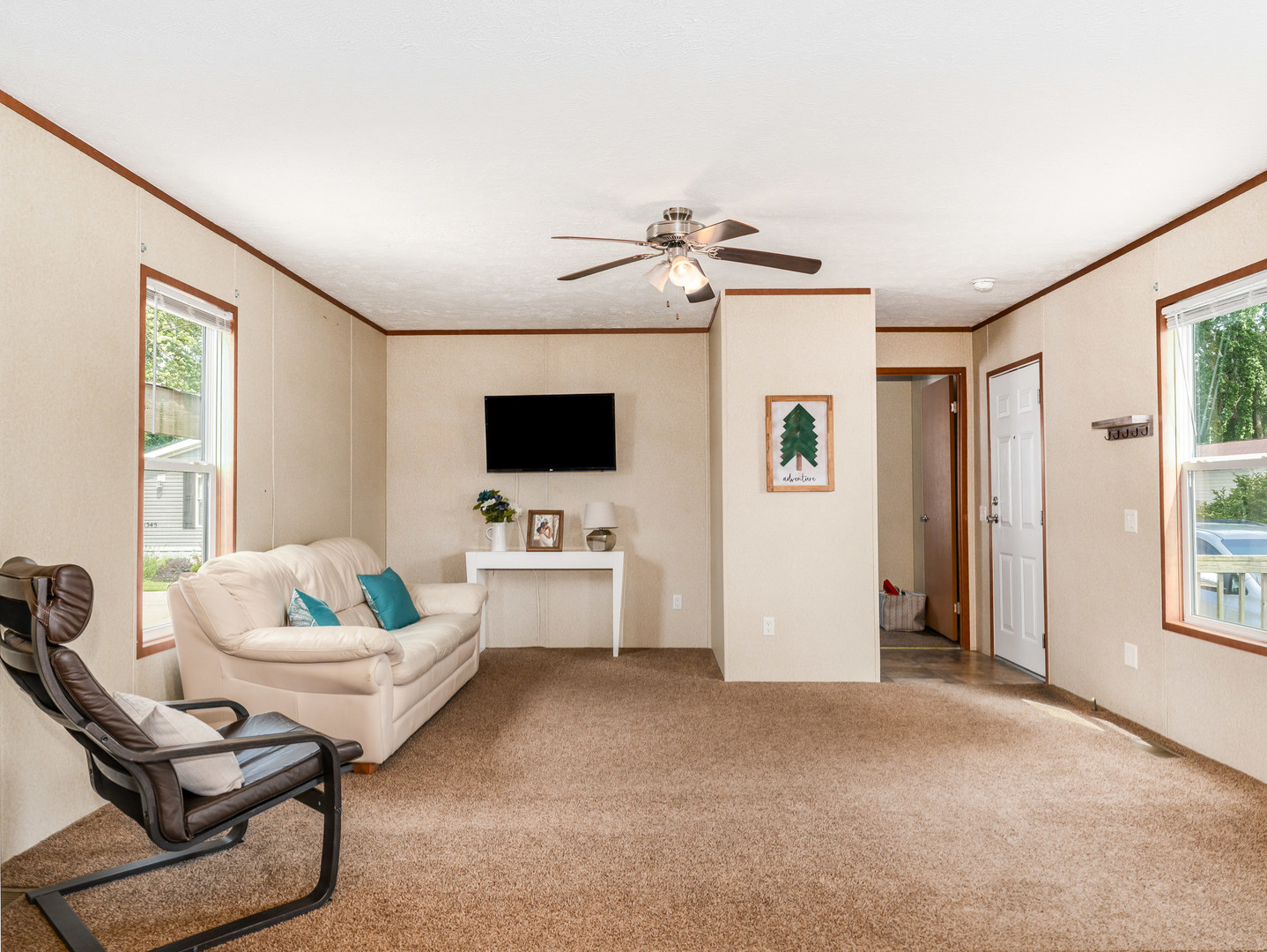 1336 Lauren Drive, Sandwich, IL 60548