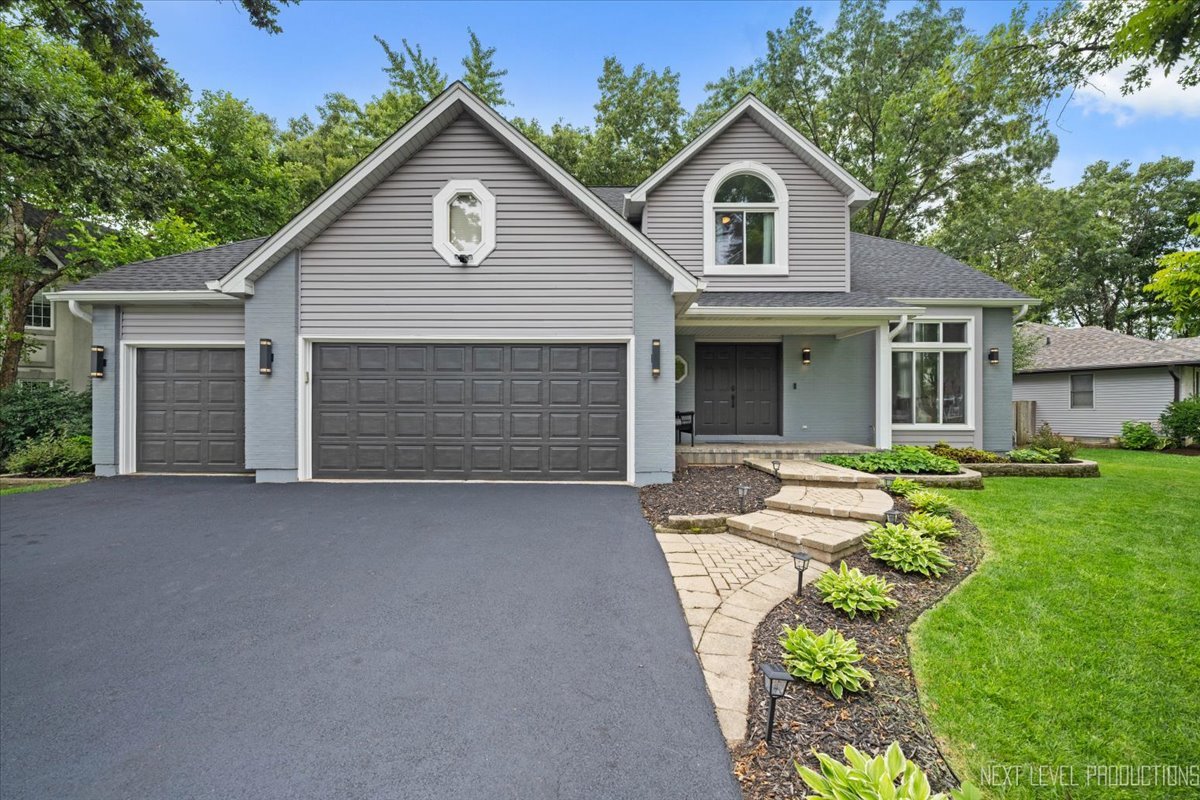 742 Feather Sound Drive, Bolingbrook, IL 60440