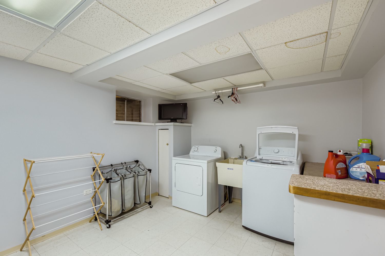 9301 Birch Avenue, Mokena, IL 60448