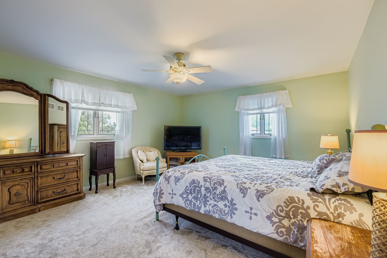 9301 Birch Avenue, Mokena, IL 60448