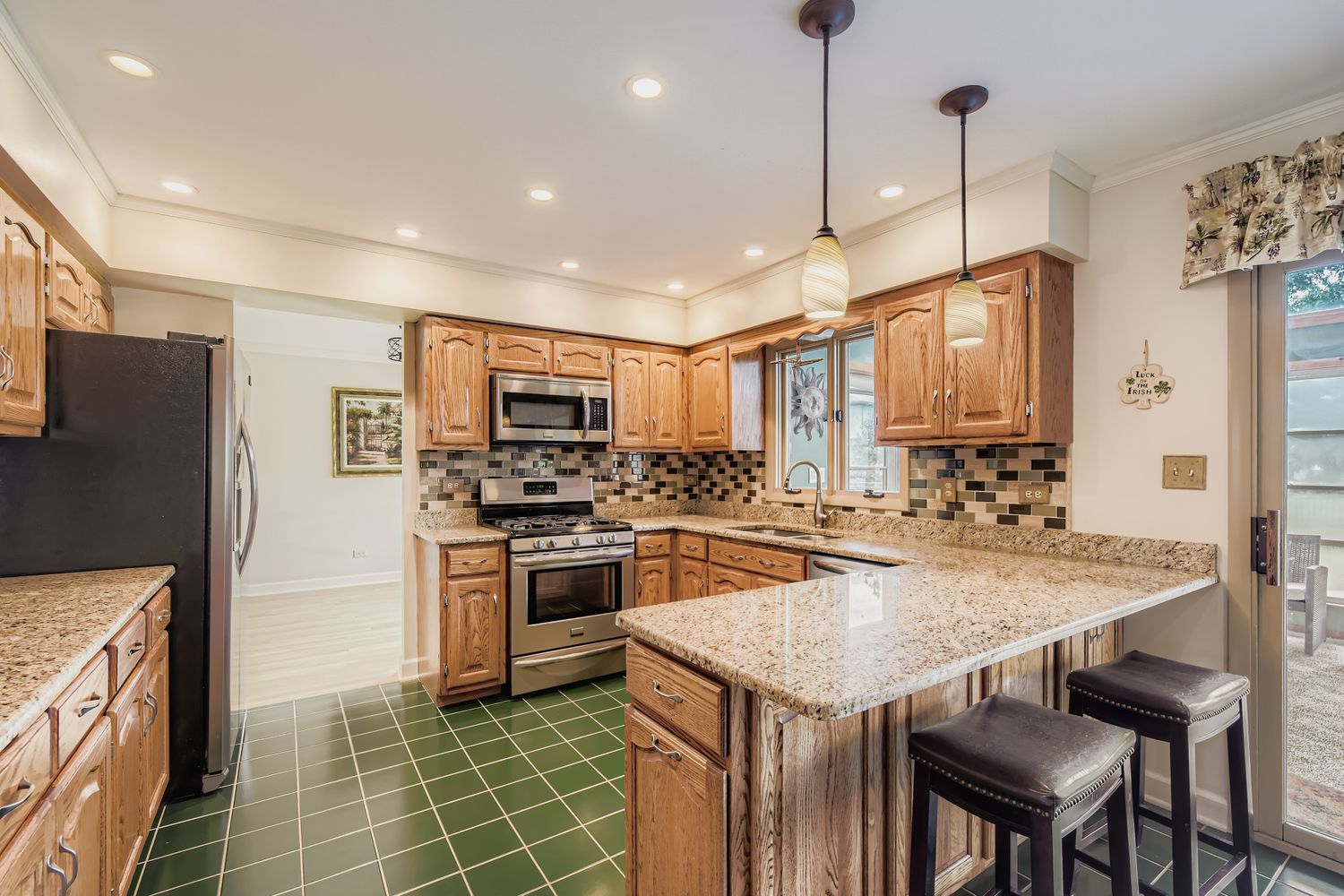 9301 Birch Avenue, Mokena, IL 60448