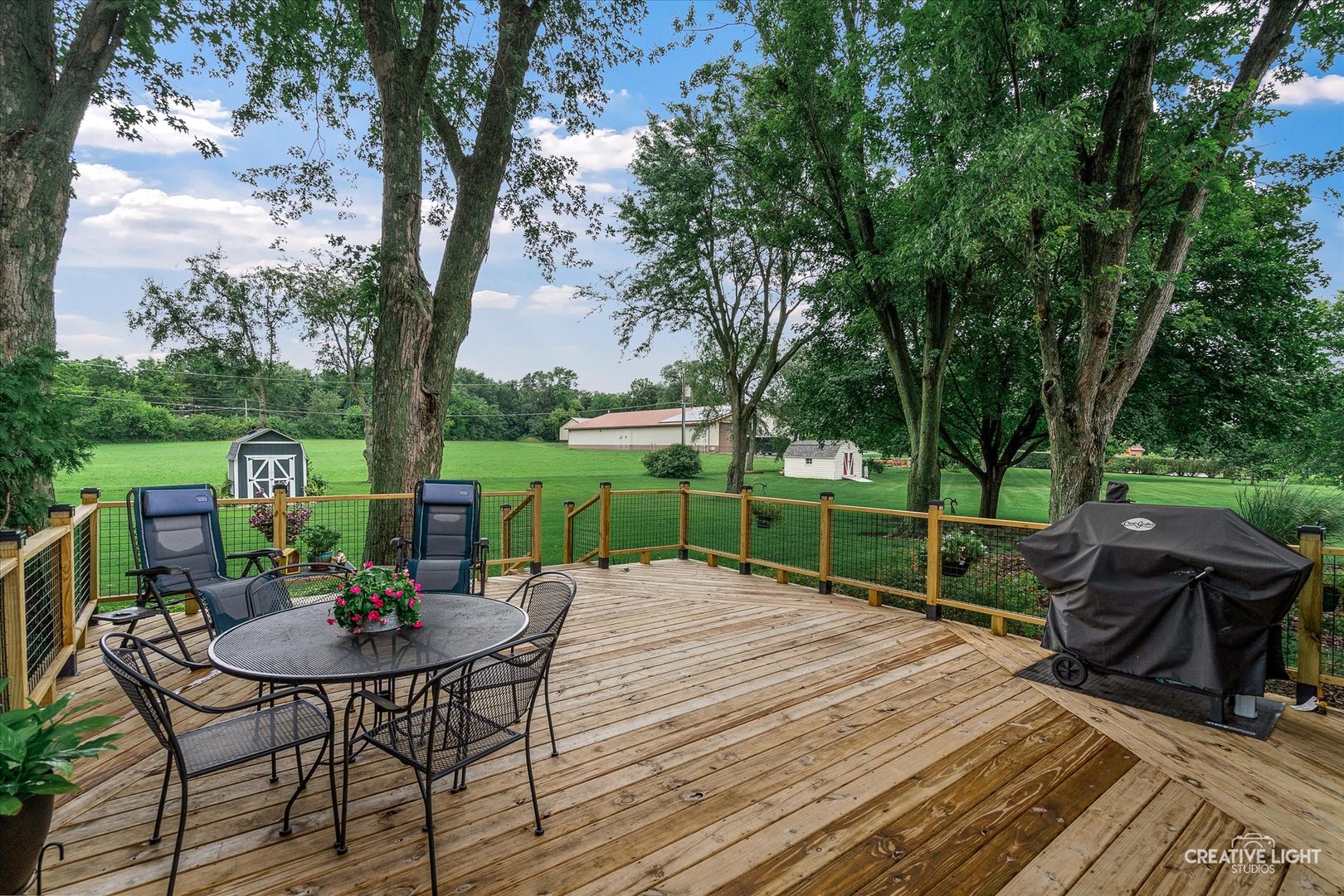 6N162 Far View Court, St. Charles, IL 60175