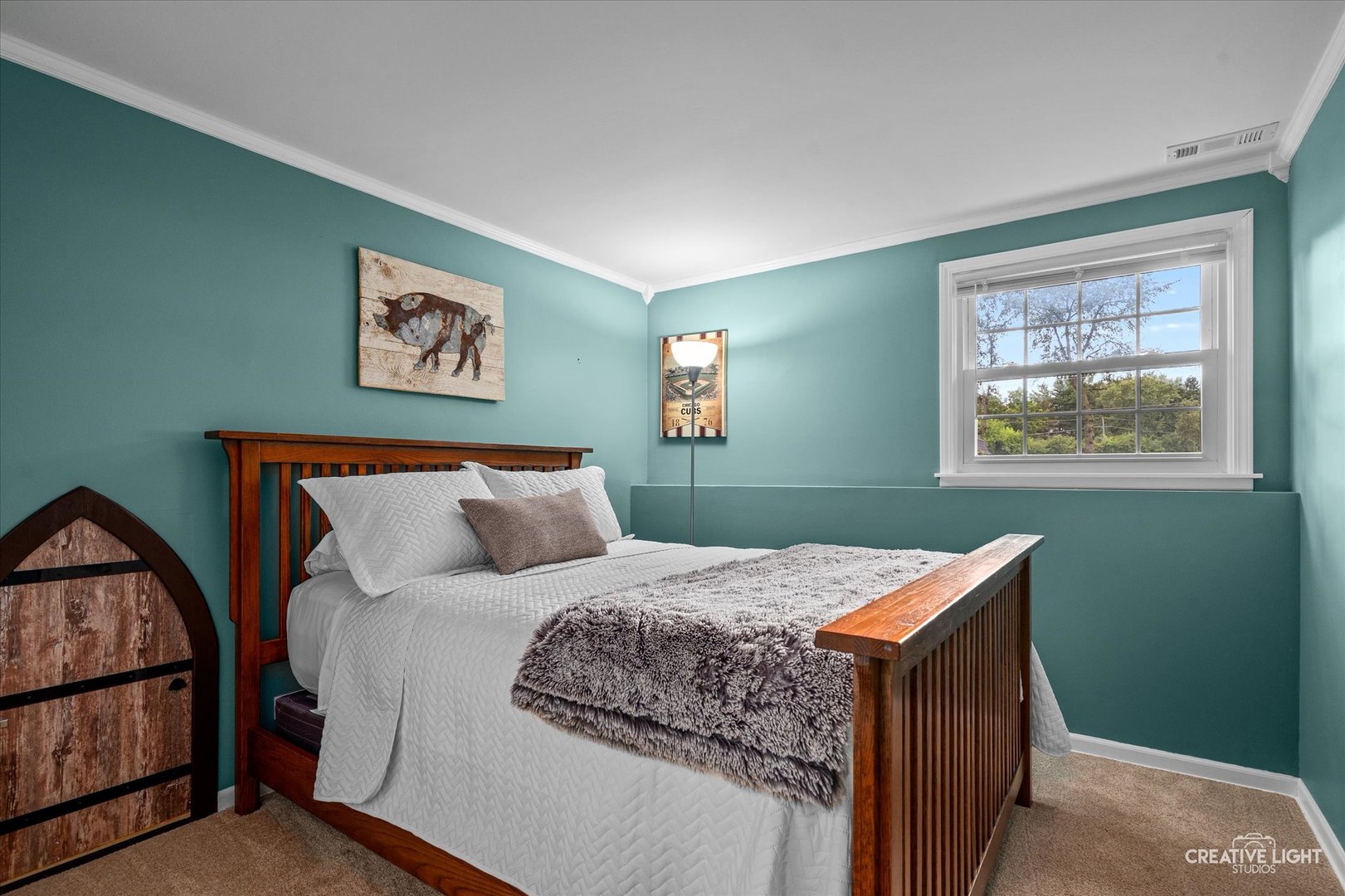 6N162 Far View Court, St. Charles, IL 60175