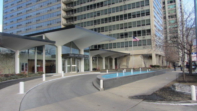 3550 N Lake Shore Drive #413, Chicago, IL 60657