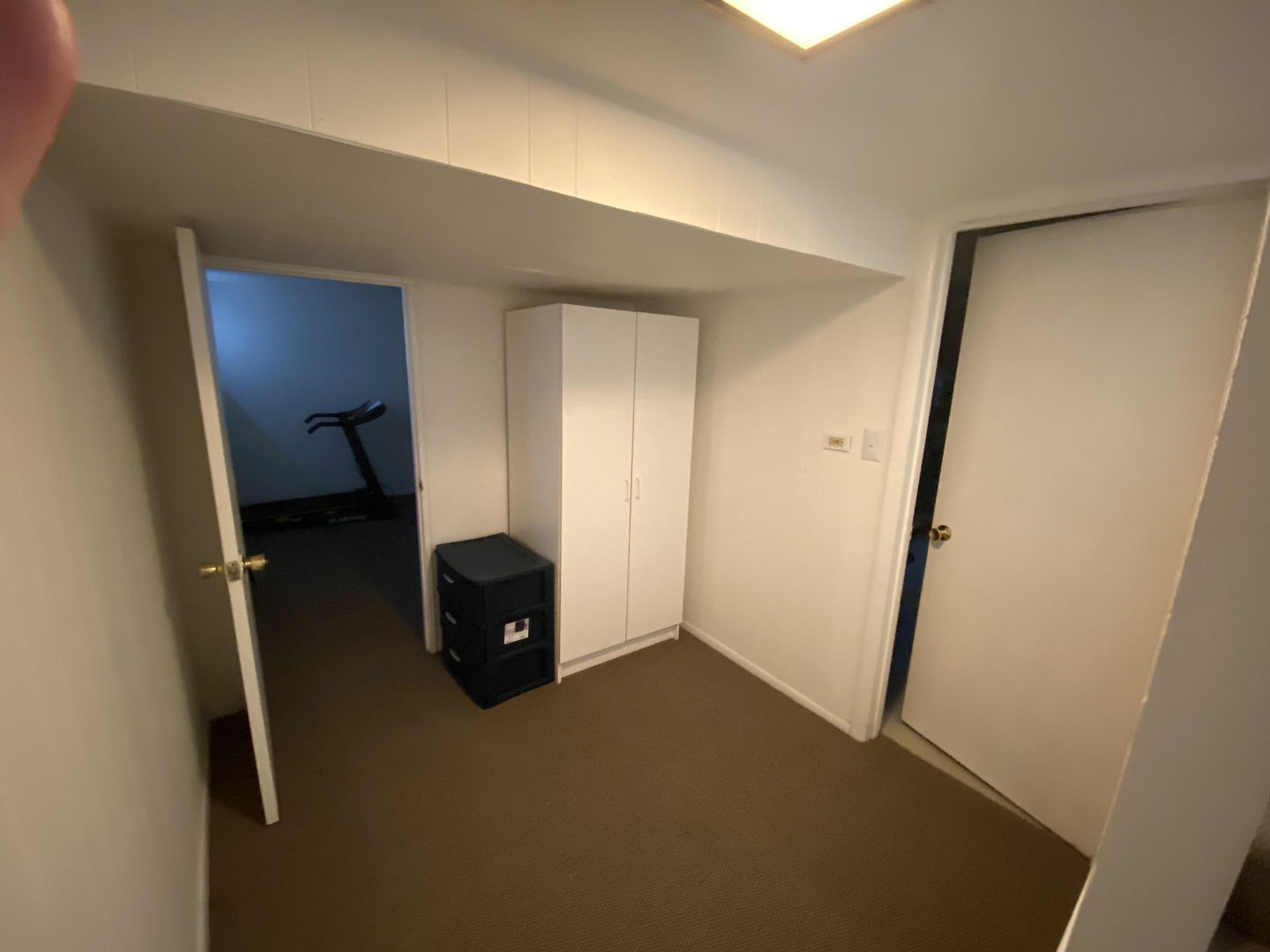 8043 W LYONS Street, Niles, IL 60714