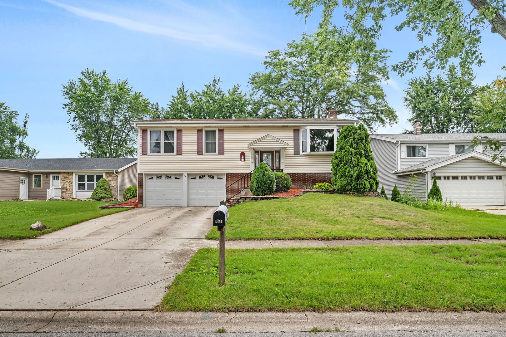 534 Cottonwood Circle, Bolingbrook, IL 60440