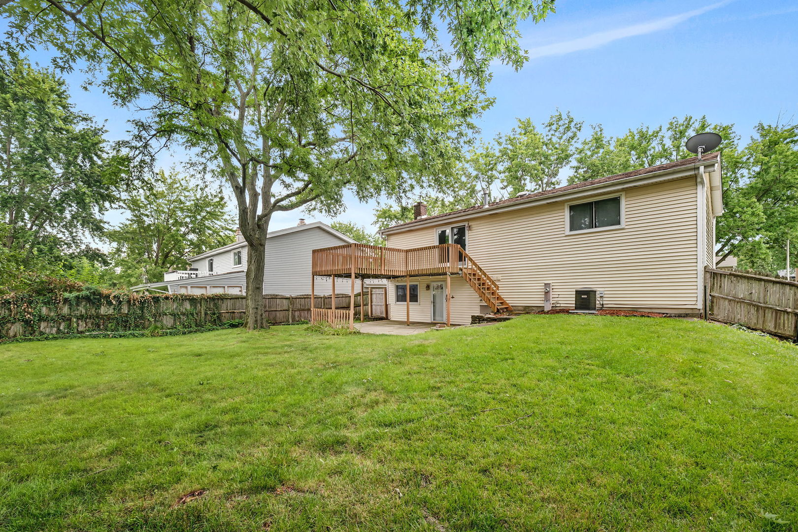 534 Cottonwood Circle, Bolingbrook, IL 60440