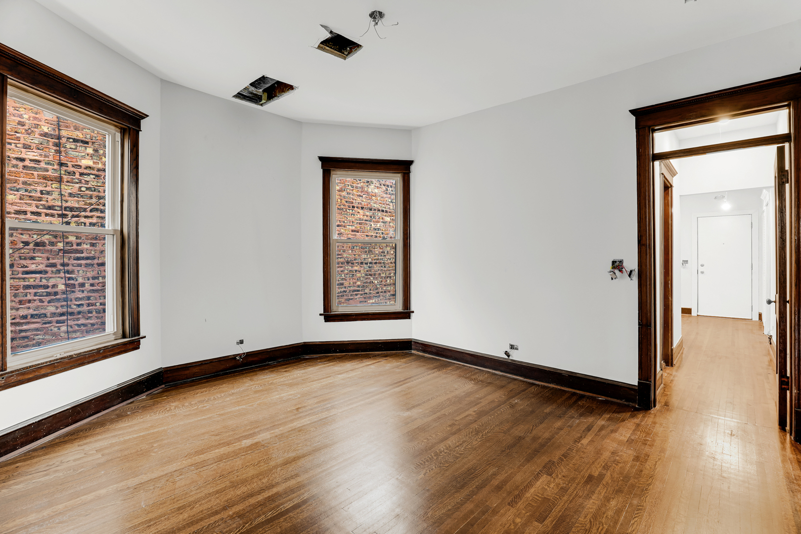 4339 W Monroe Street, Chicago, IL 60624