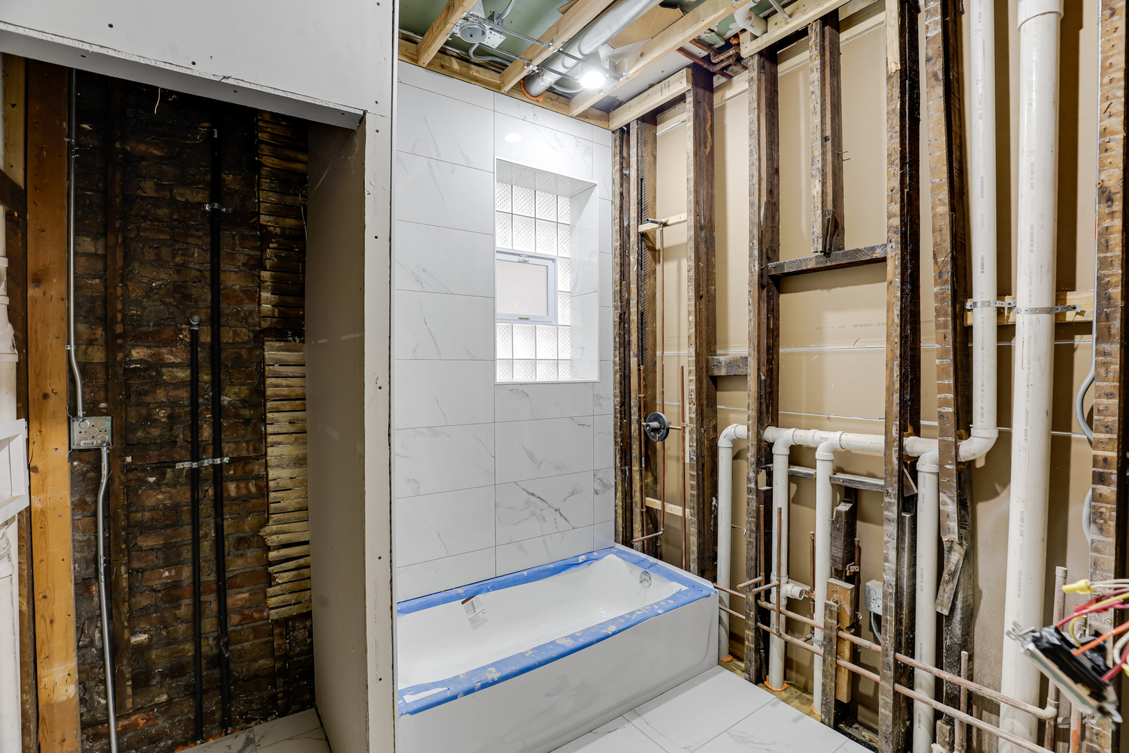 4339 W Monroe Street, Chicago, IL 60624