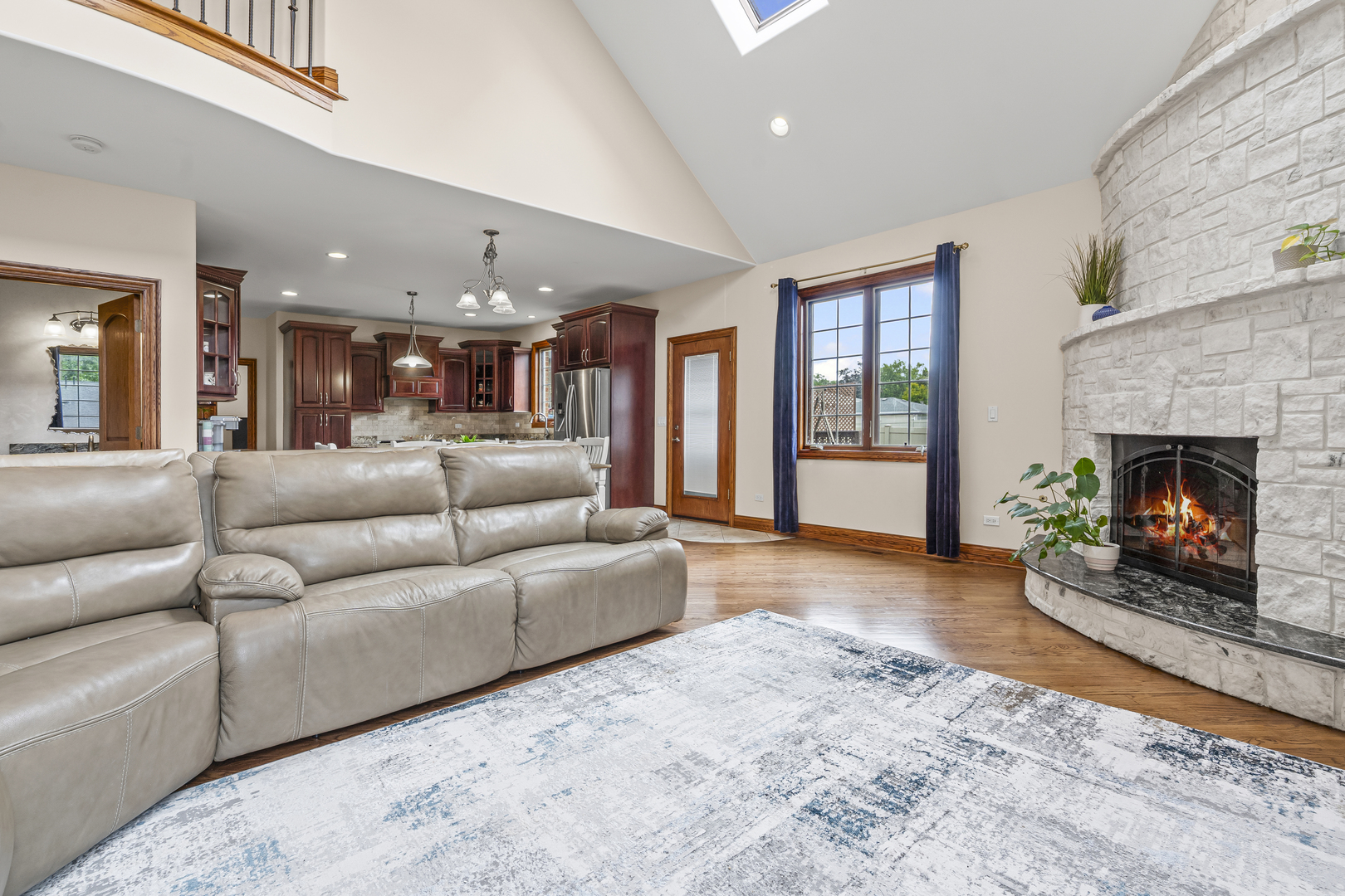 505 N Central Avenue, Addison, IL 60101