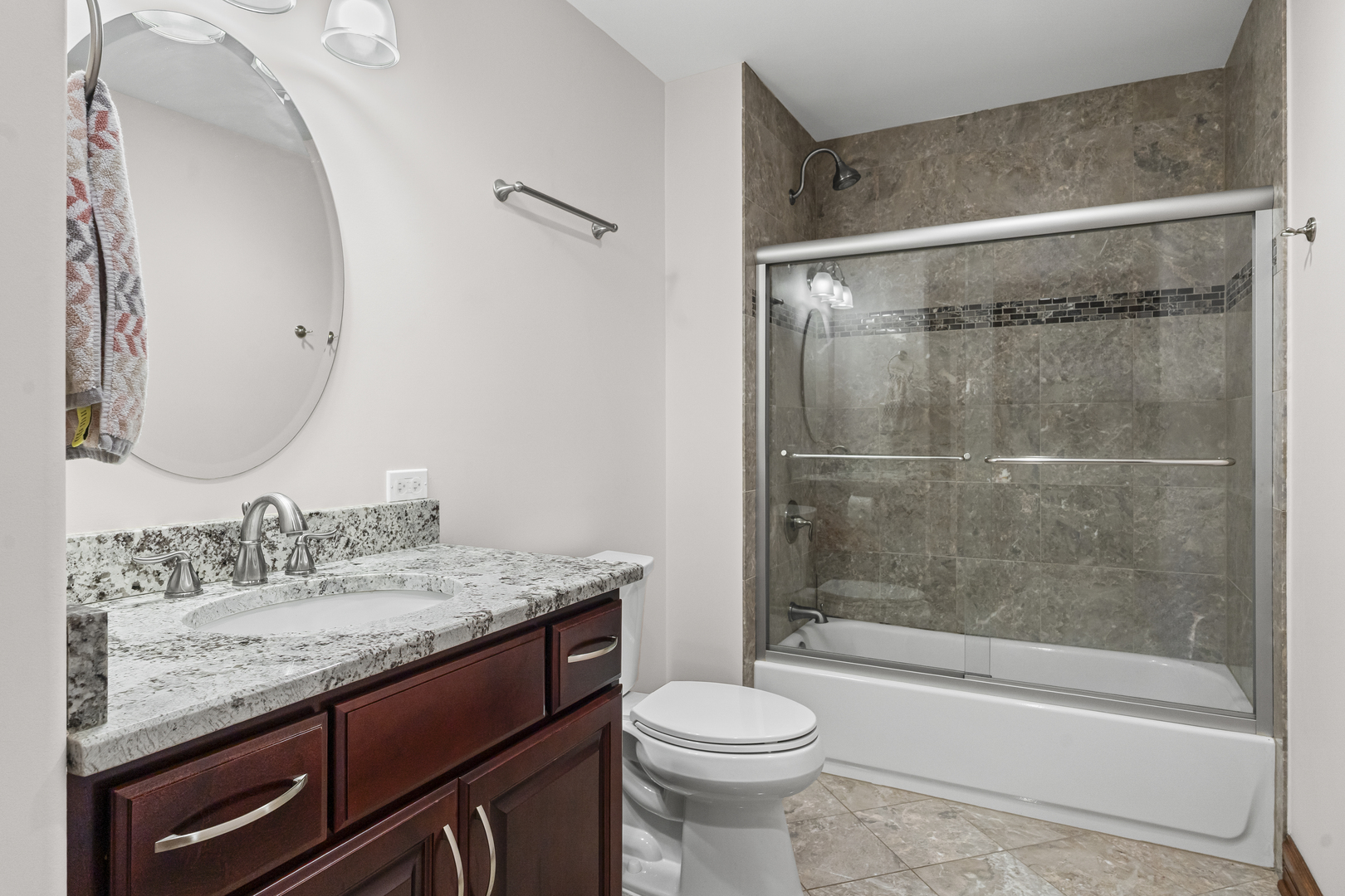 505 N Central Avenue, Addison, IL 60101