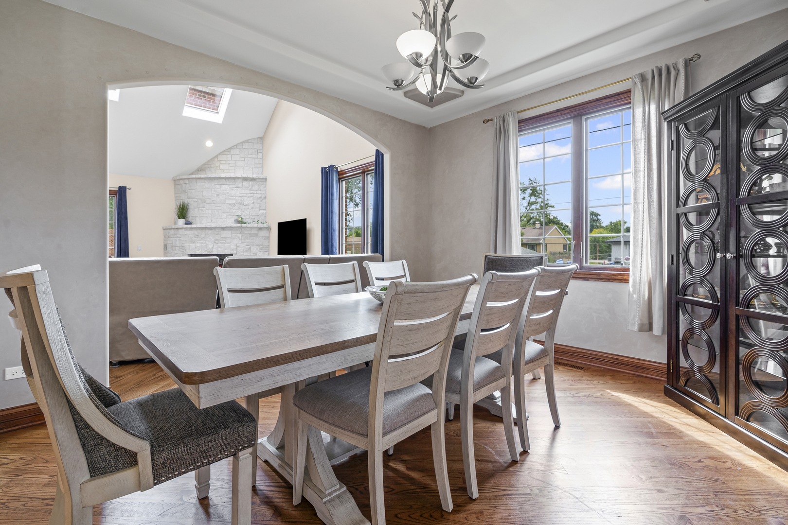 505 N Central Avenue, Addison, IL 60101