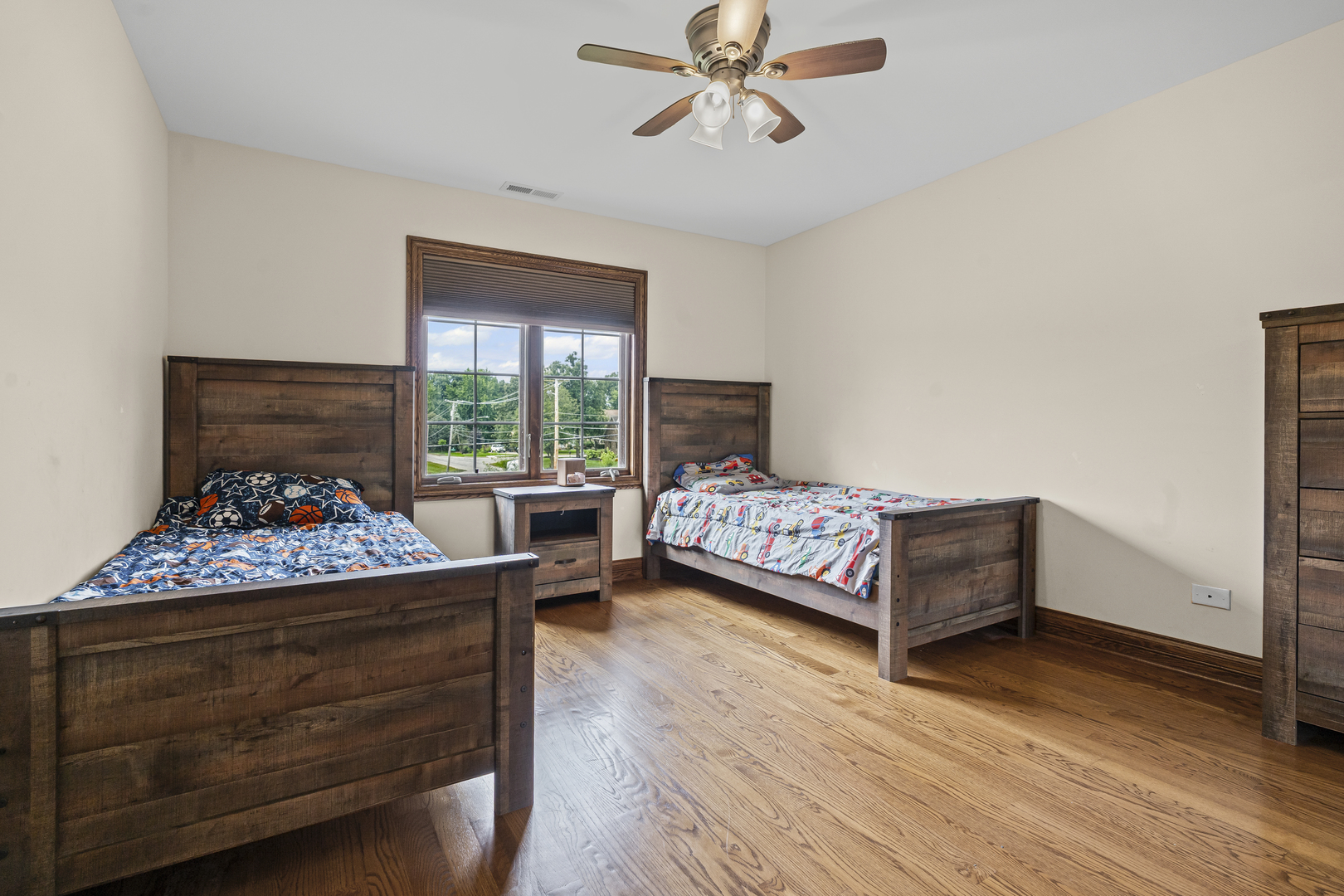 505 N Central Avenue, Addison, IL 60101