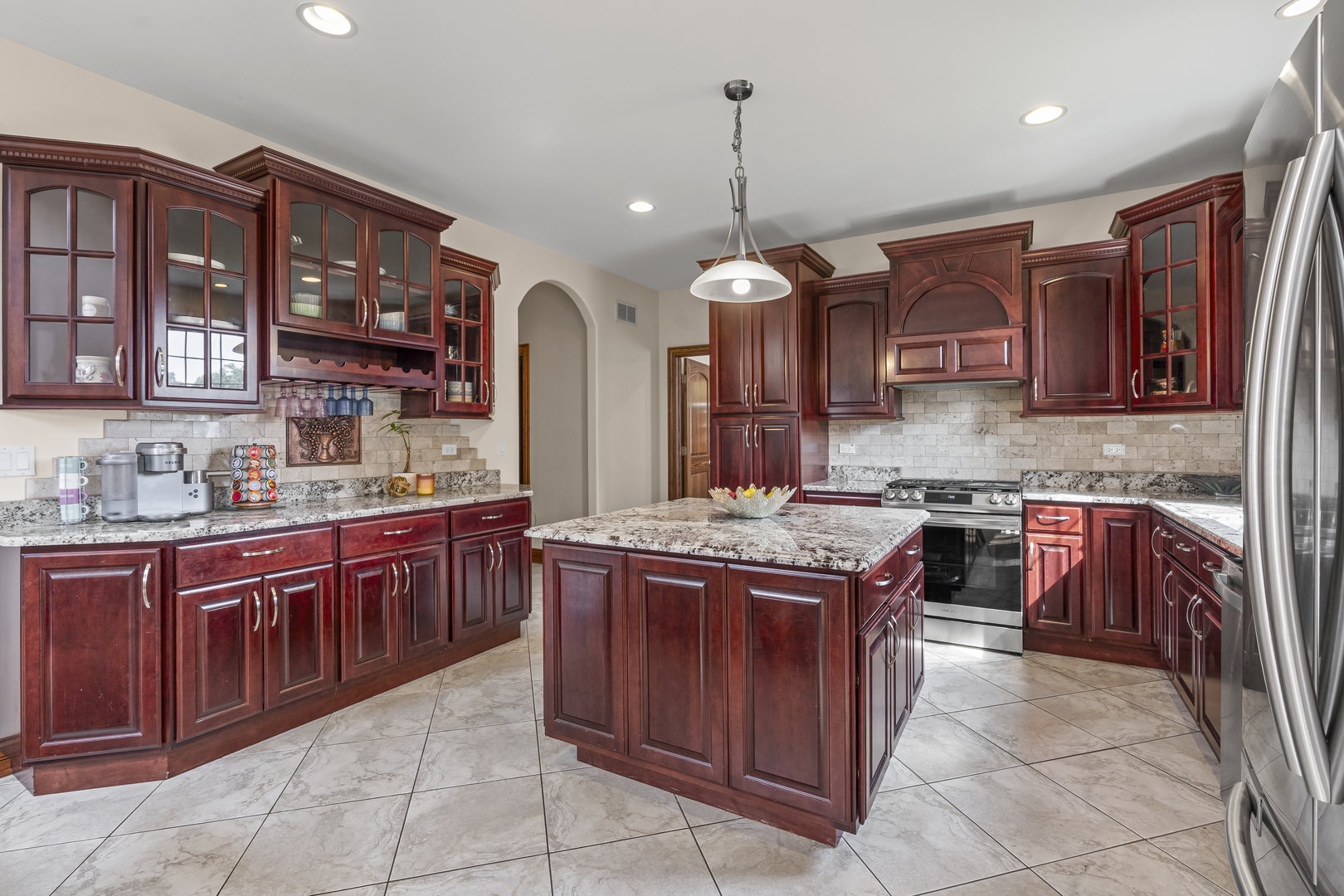 505 N Central Avenue, Addison, IL 60101