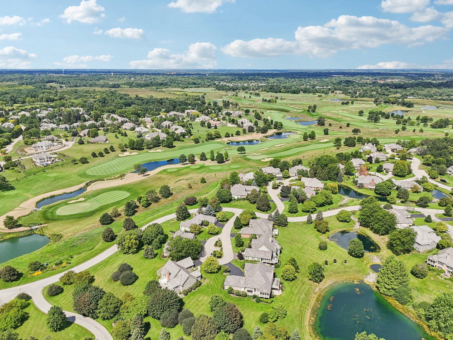 6401 Locust Lane, Libertyville, IL 60048