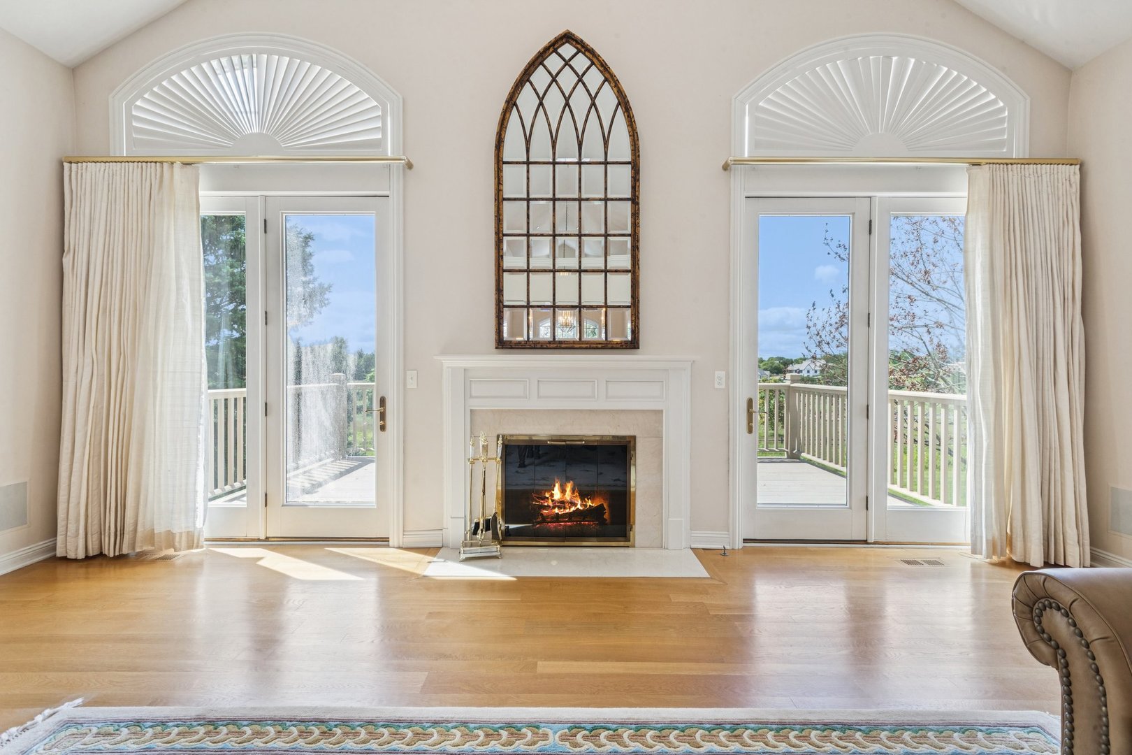 6401 Locust Lane, Libertyville, IL 60048