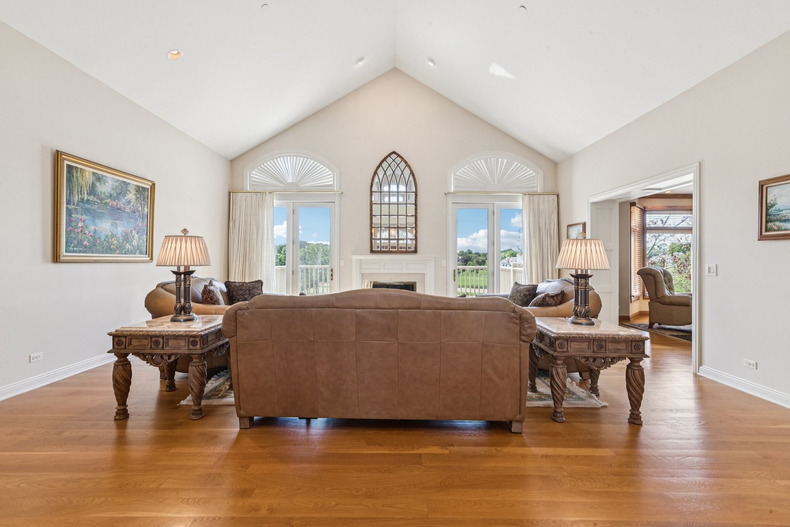 6401 Locust Lane, Libertyville, IL 60048
