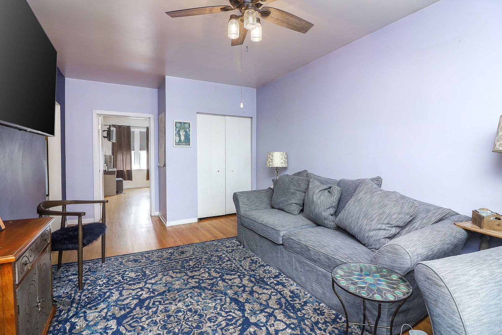 3707 W CULLOM Avenue #1, Chicago, IL 60618