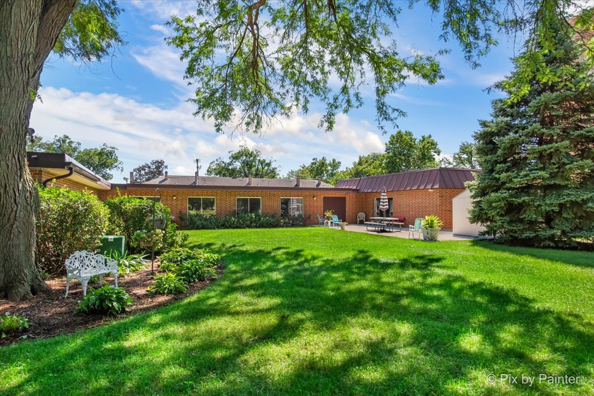 255 S West Avenue #308, Elmhurst, IL 60126