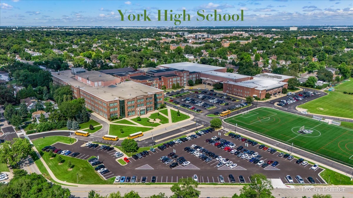 255 S West Avenue #308, Elmhurst, IL 60126