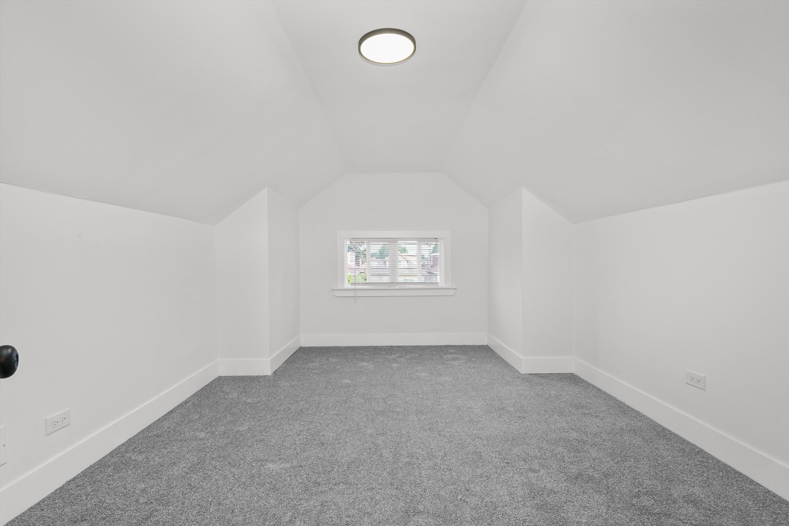 8127 S Stewart Avenue, Chicago, IL 60620