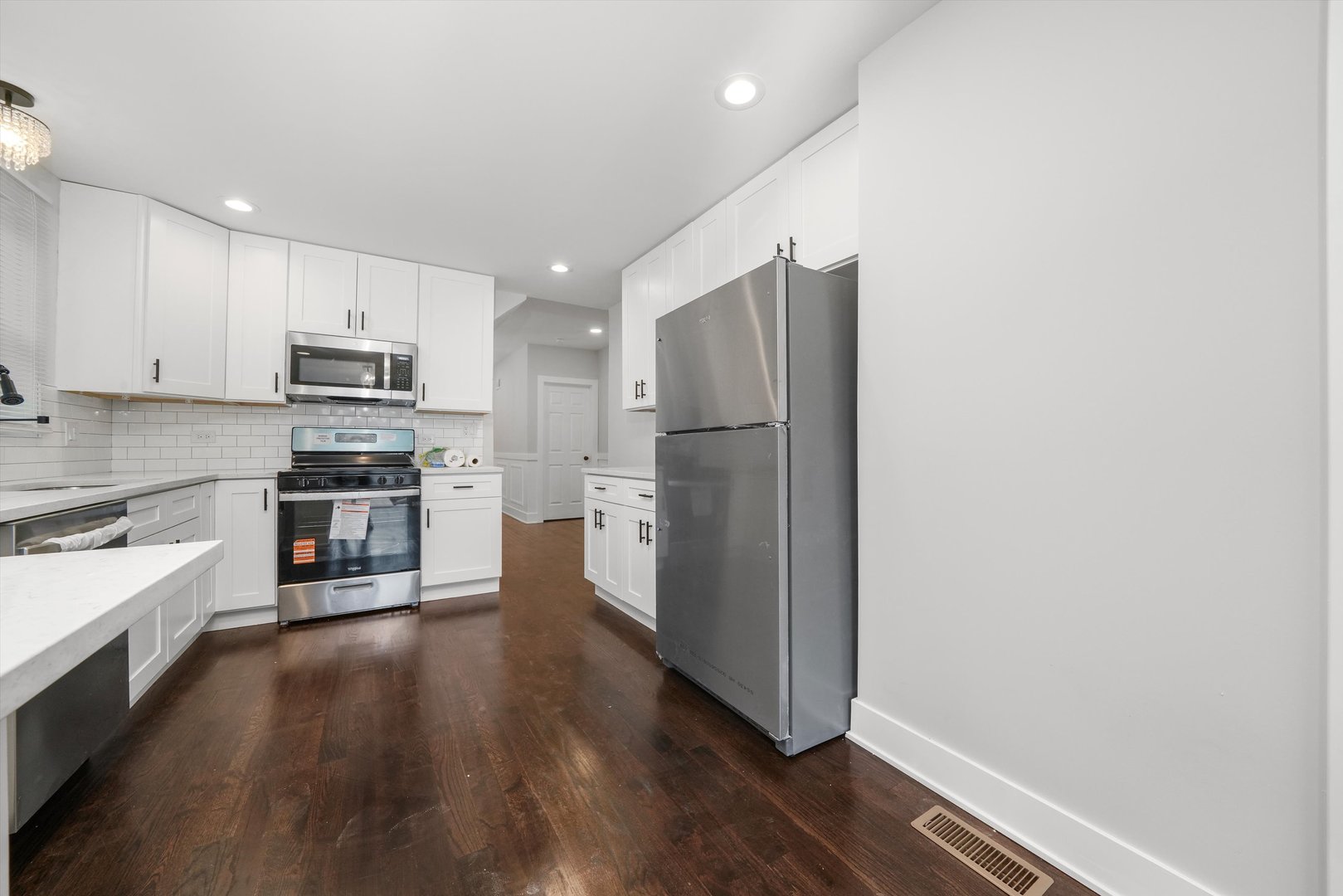 8127 S Stewart Avenue, Chicago, IL 60620