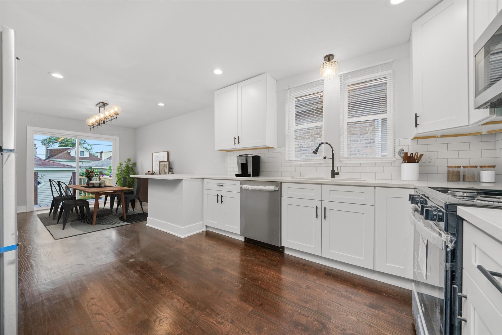 8127 S Stewart Avenue, Chicago, IL 60620