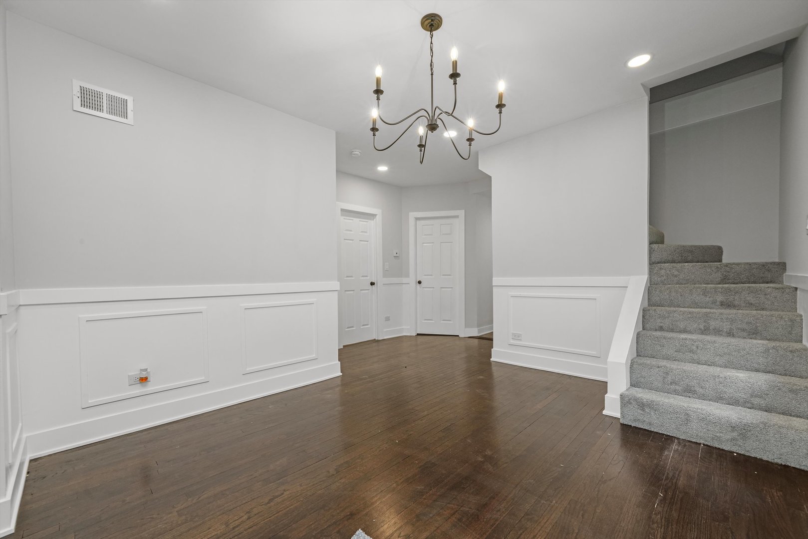 8127 S Stewart Avenue, Chicago, IL 60620