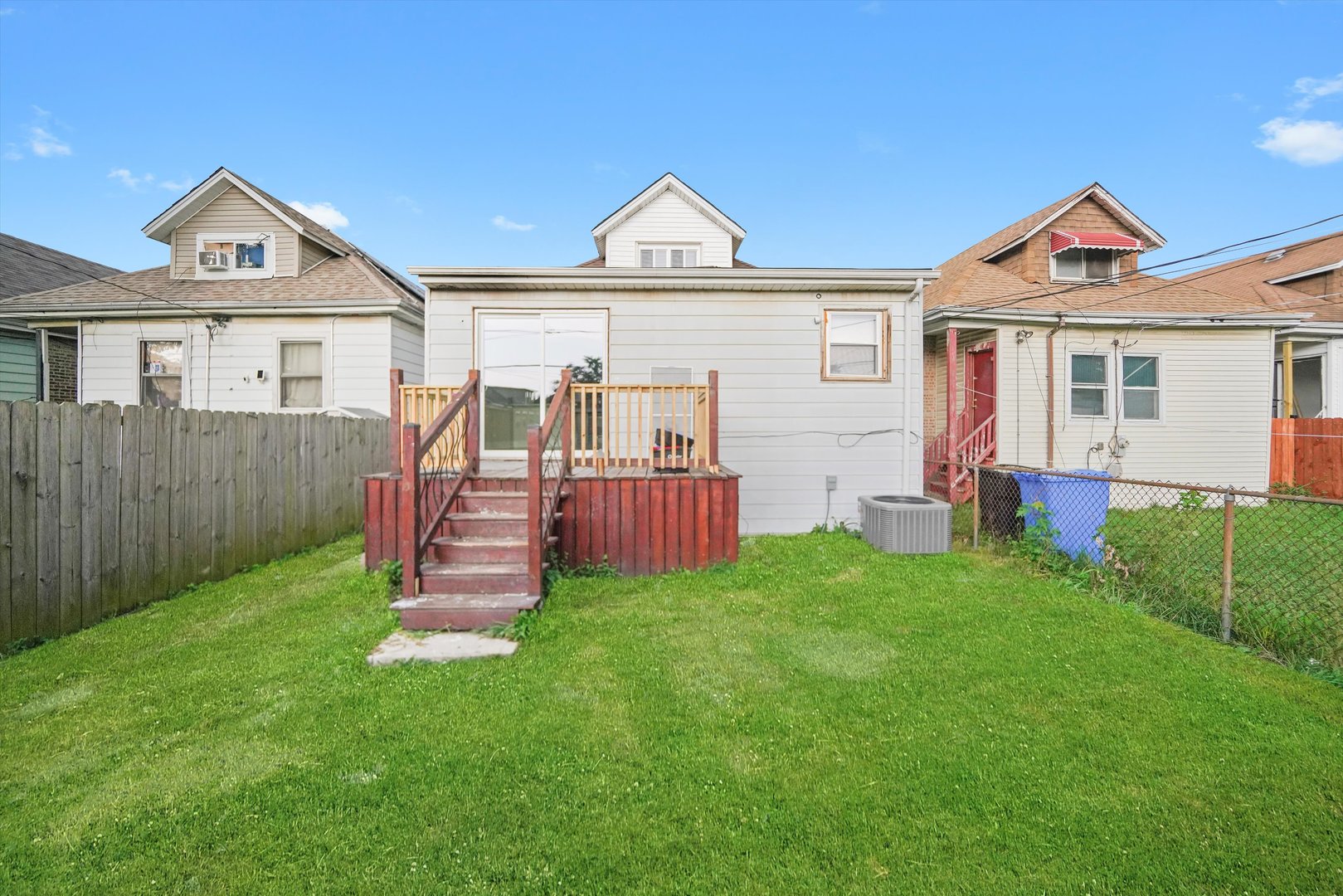 8127 S Stewart Avenue, Chicago, IL 60620
