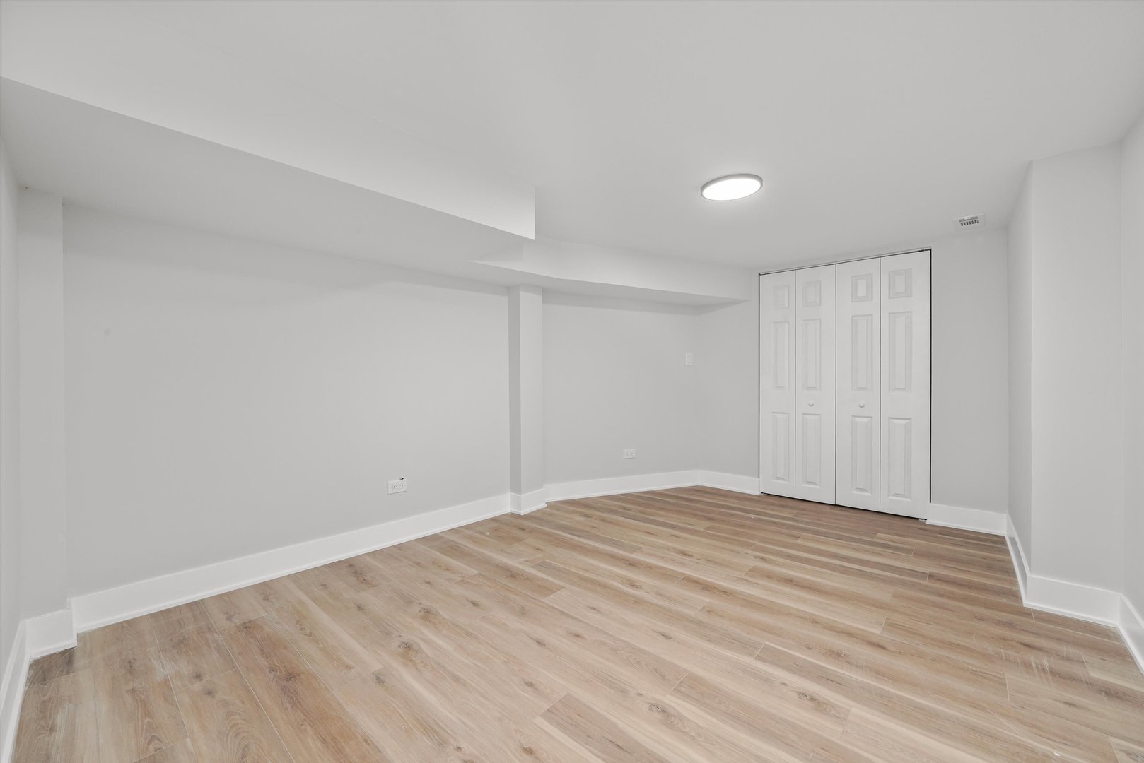 8127 S Stewart Avenue, Chicago, IL 60620
