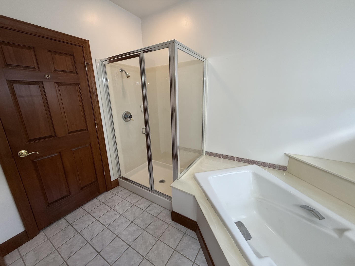 893 S Oakland Avenue, Forsyth, IL 62535