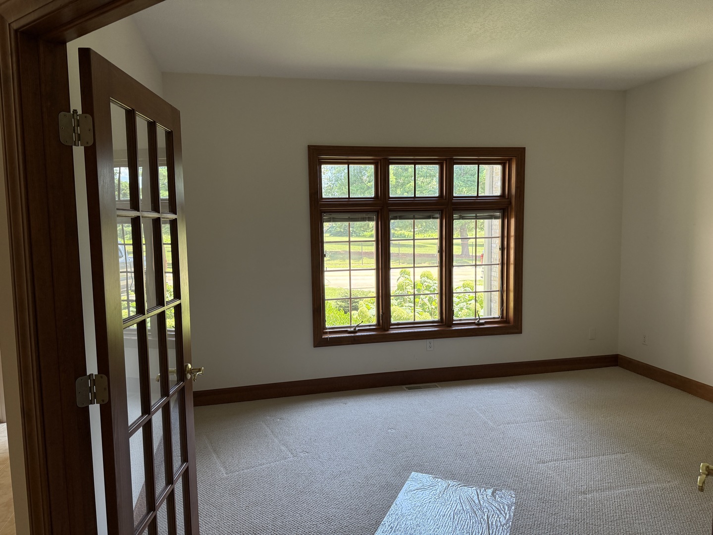 893 S Oakland Avenue, Forsyth, IL 62535