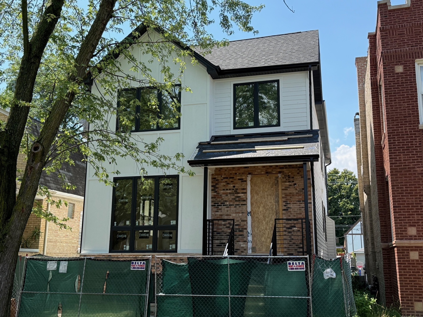 3716 N Richmond Street, Chicago, IL 60618