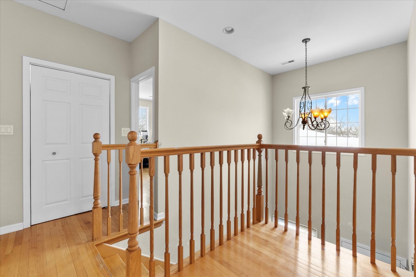 9341 S 82nd Avenue, Hickory Hills, IL 60457