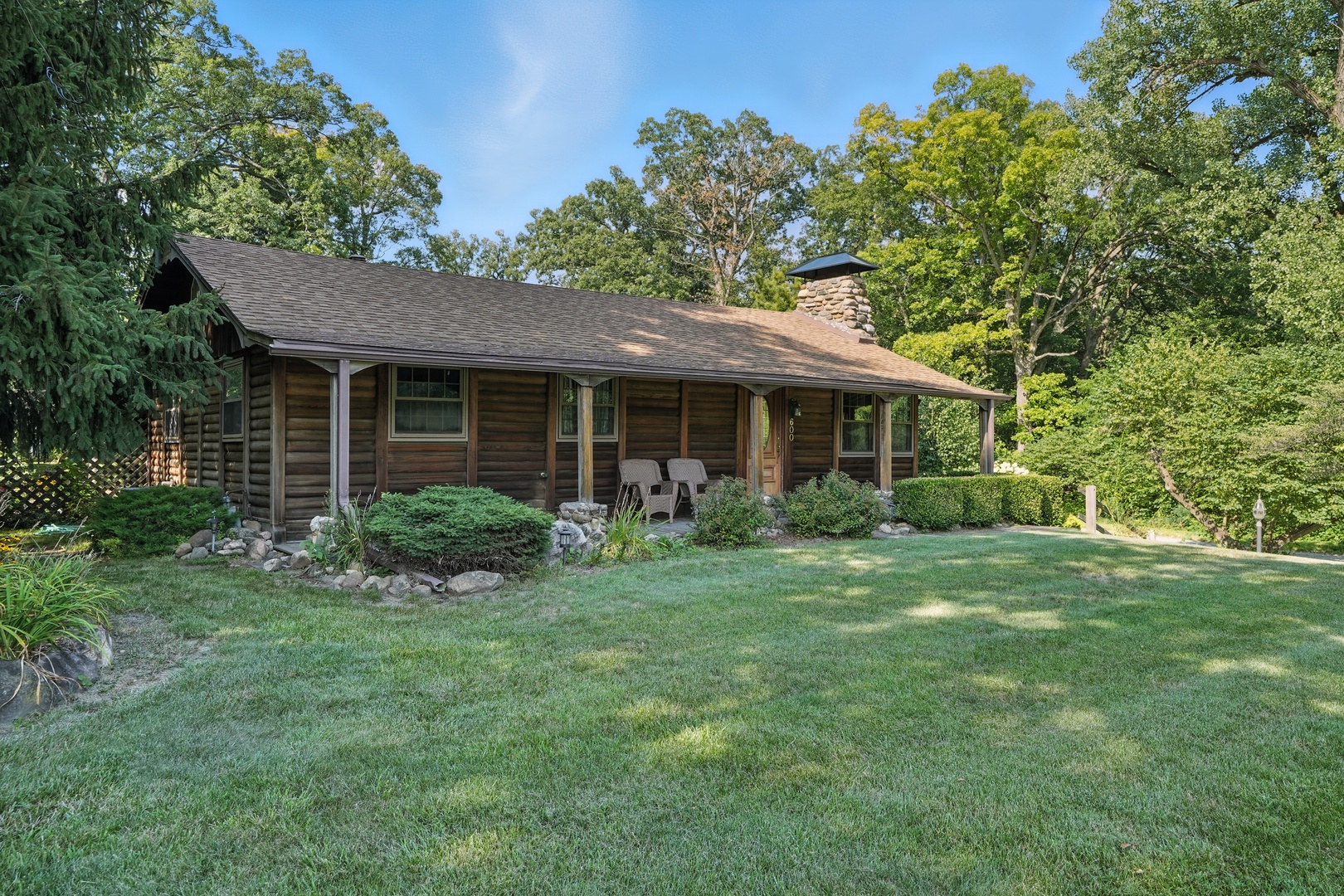 600 W 10th Street, Hobart, IN 46342