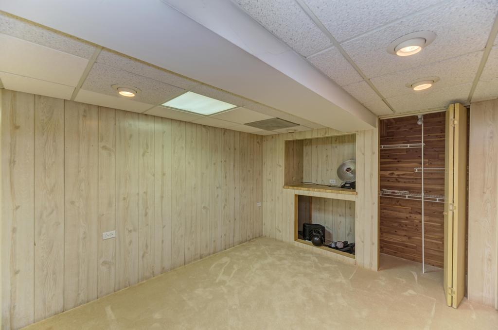 7930 Grant Street, Darien, IL 60561