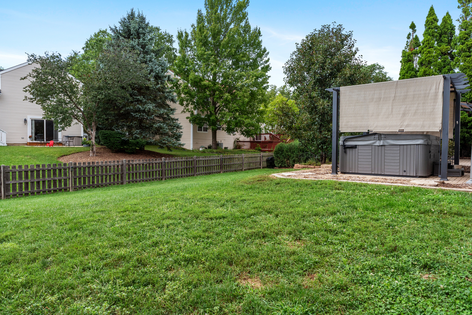 496 Edinburgh Lane, West Dundee, IL 60118