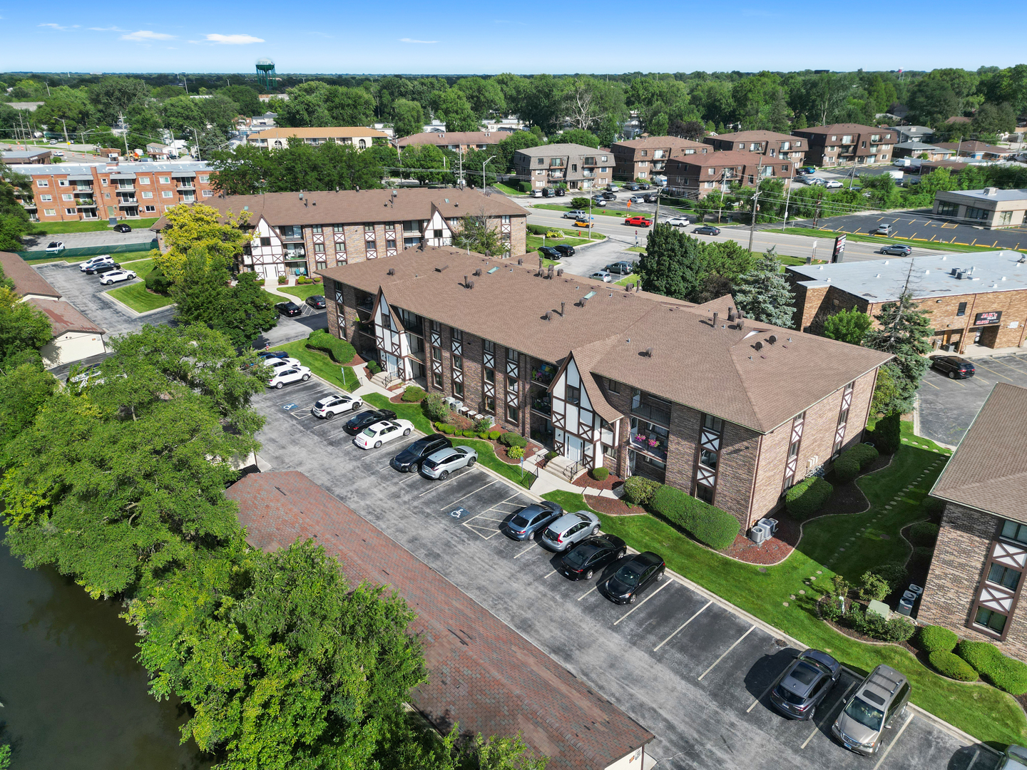 10512 Ridge Cove Drive #11C, Chicago Ridge, IL 60415