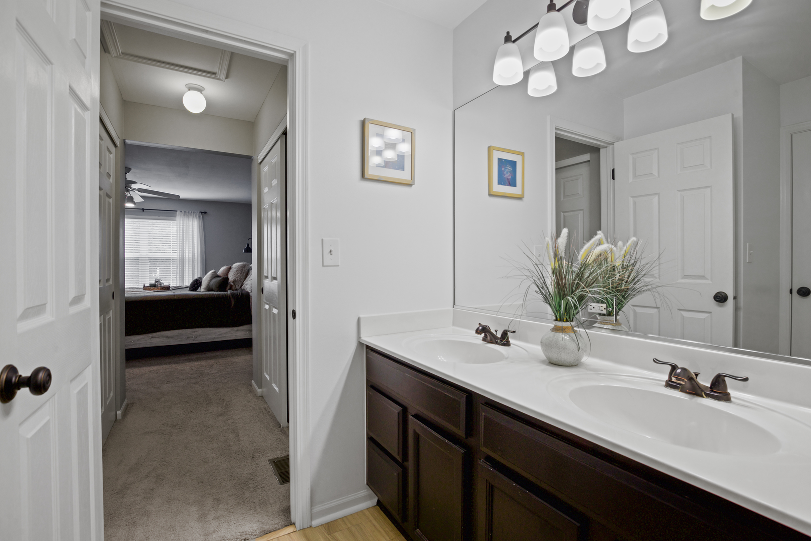 312 Grand Ridge Road #312, St. Charles, IL 60175
