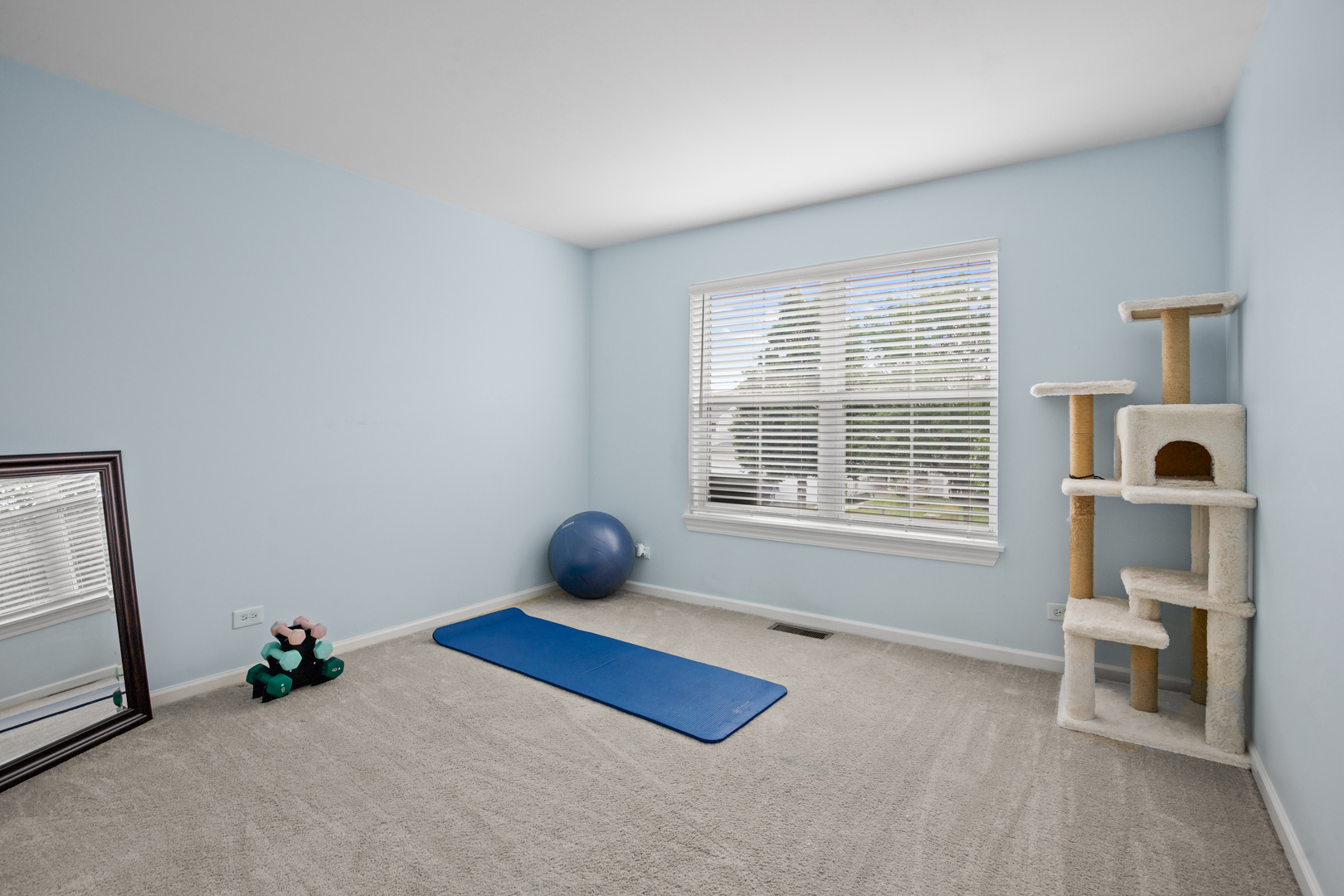 312 Grand Ridge Road #312, St. Charles, IL 60175