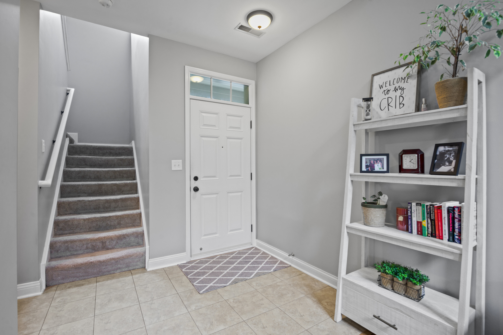 312 Grand Ridge Road #312, St. Charles, IL 60175