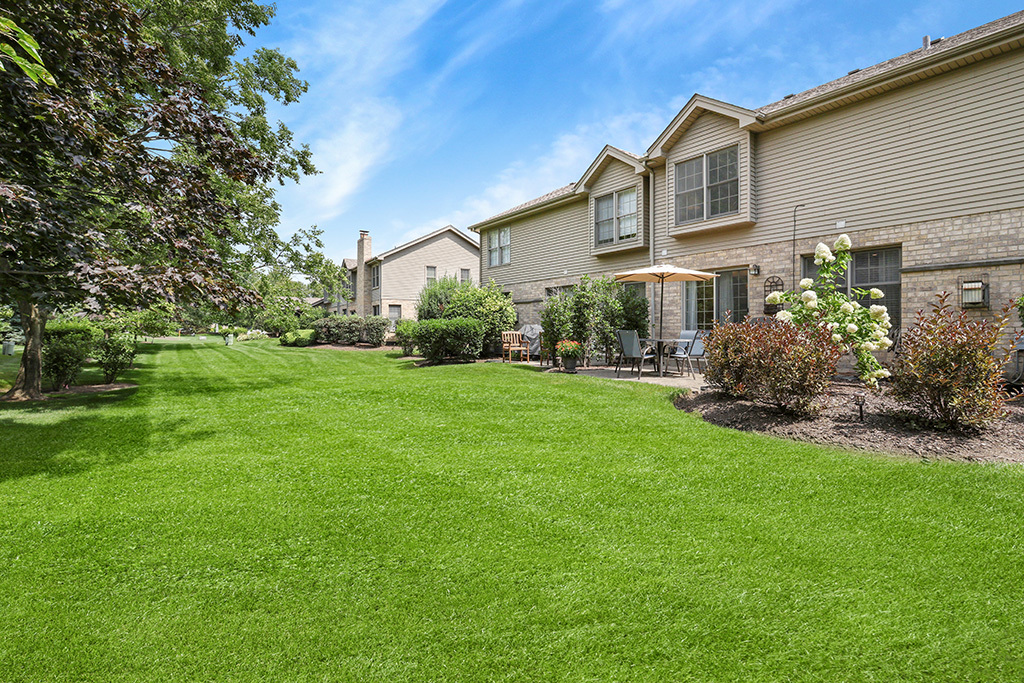 12220 Sumner Street, Lemont, IL 60439
