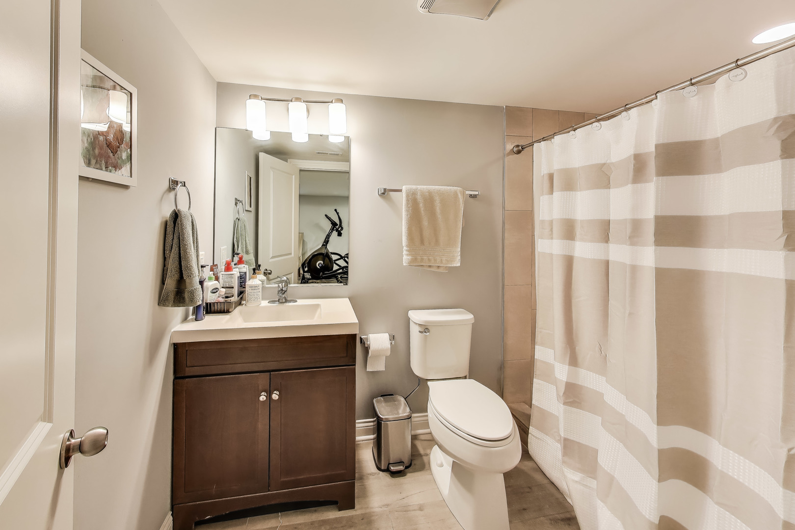 938 S Euclid Avenue, Oak Park, IL 60304