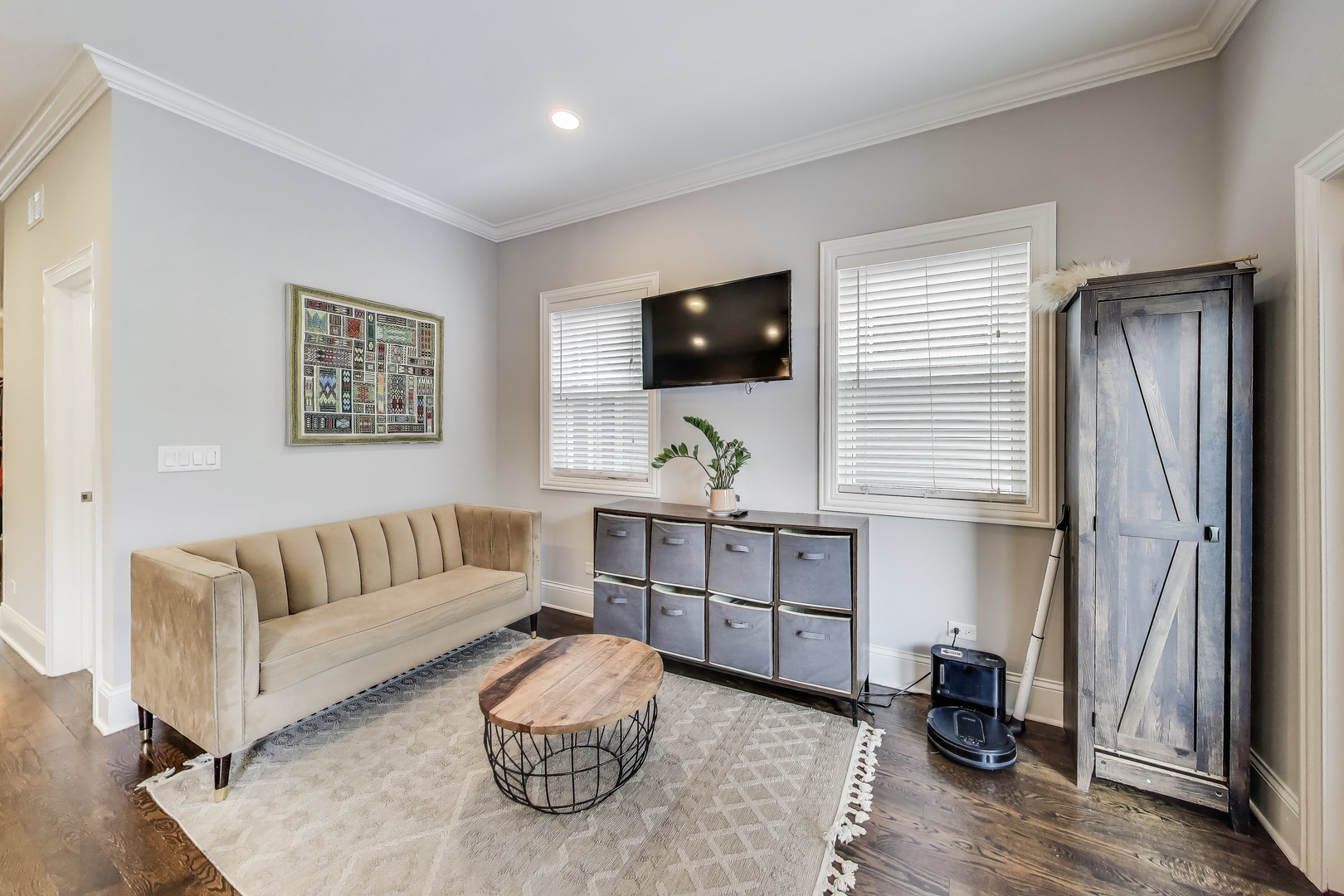 938 S Euclid Avenue, Oak Park, IL 60304