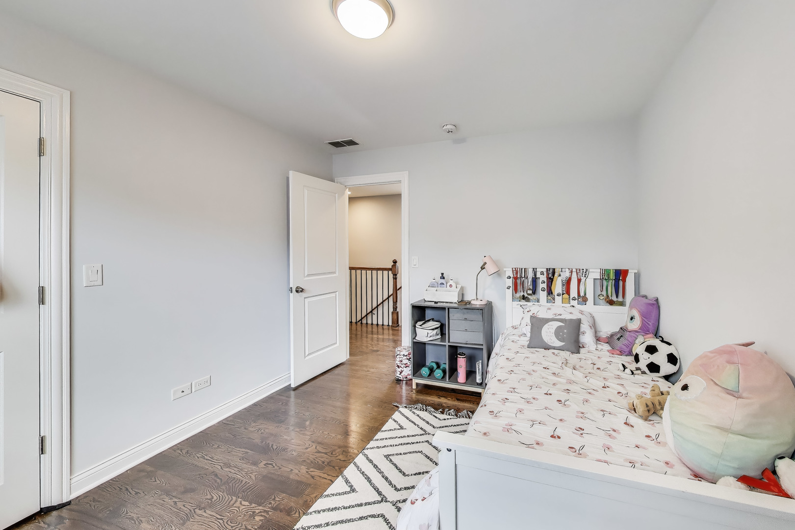 938 S Euclid Avenue, Oak Park, IL 60304