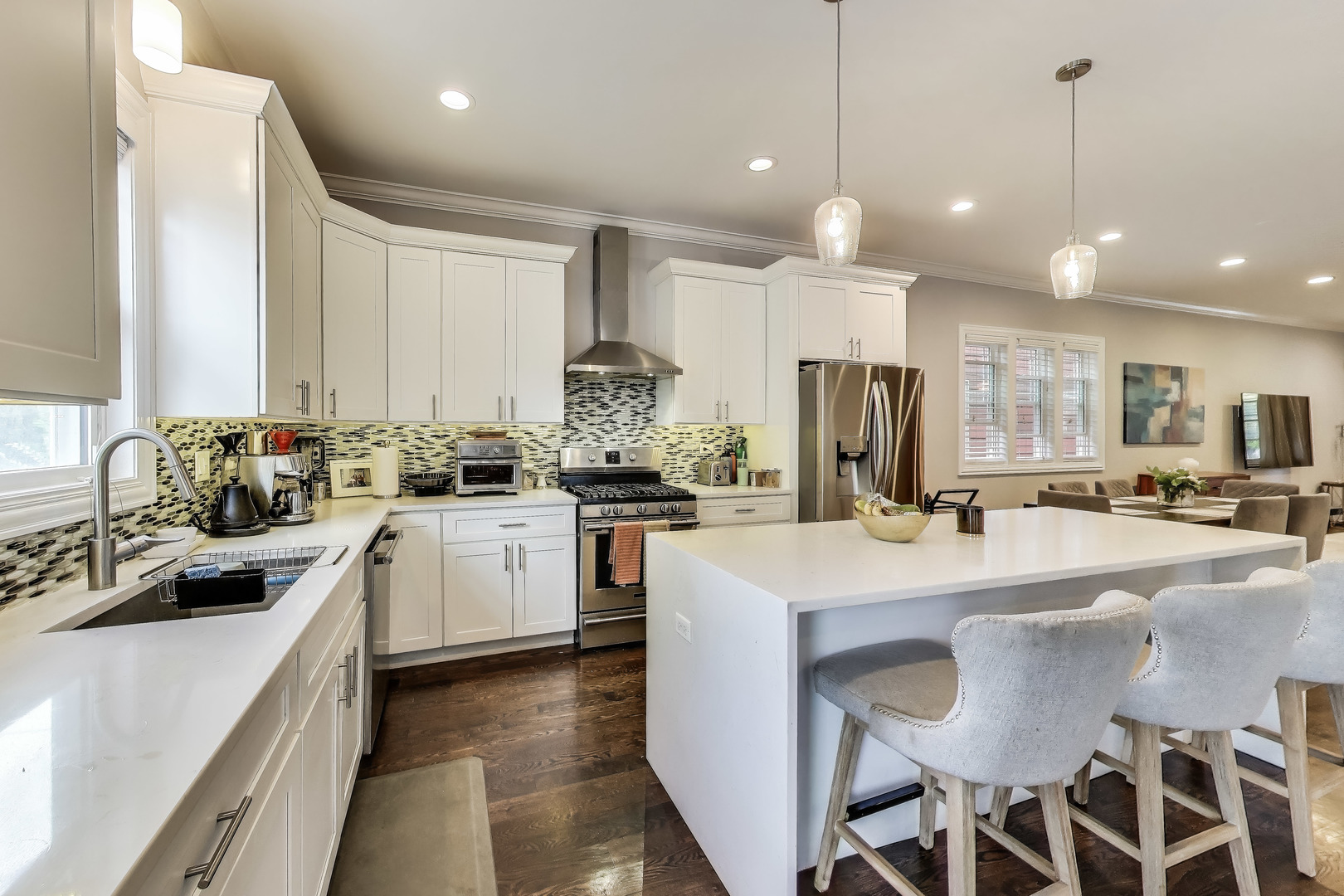 938 S Euclid Avenue, Oak Park, IL 60304