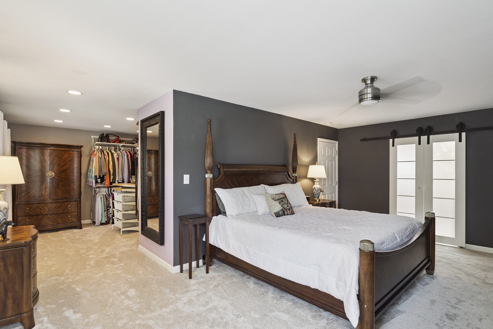 1017 Dawes Street, Libertyville, IL 60048